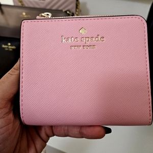 Schuyler Small L Zip Bifold Wallet light pink